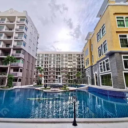 Apartment Arcadia Beach Continental Pattaya