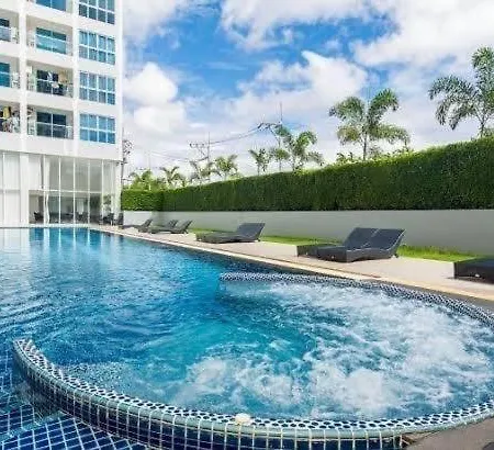 Novana Residents By Daranee Apartment Pattaya