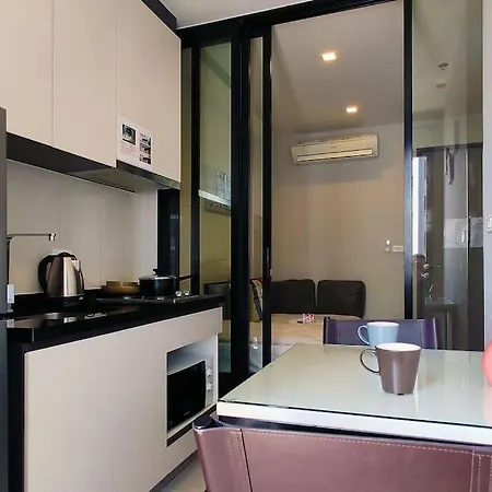 超低价网红公寓base/顶楼无边海景泳池俯瞰芭提雅海湾全景 82788 Apartment Pattaya