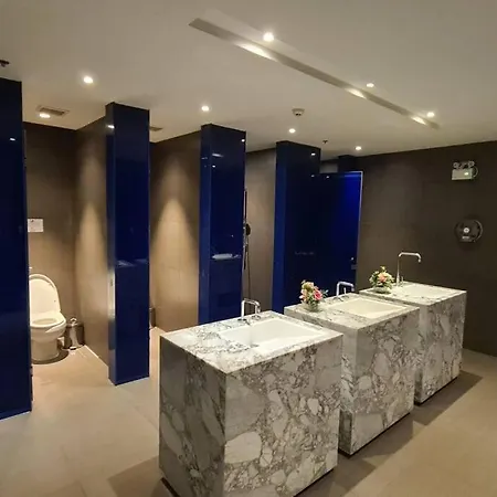 The Base Central Condominium - Best Location! Apartment Pattaya