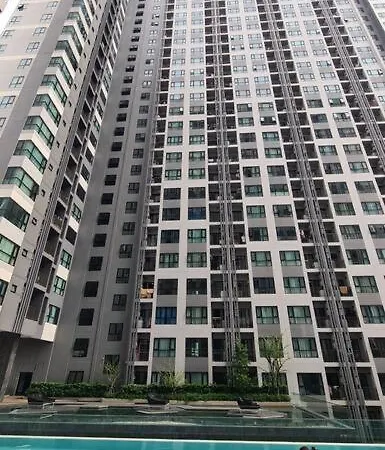Apartment The Base Central Condominium - Best Location! Pattaya
