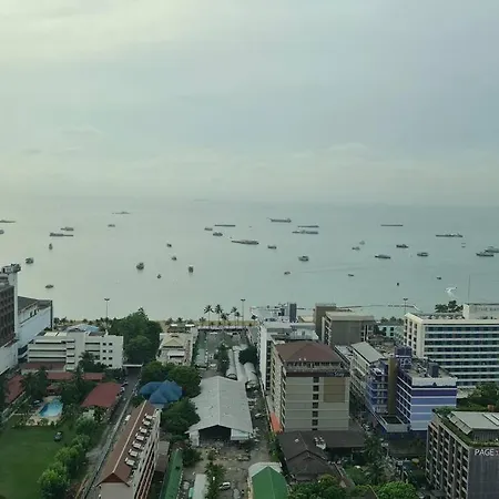The Base Central Condominium - Best Location! Pattaya