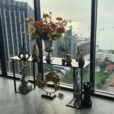 Apartment The Base Central Condominium - Best Location! *