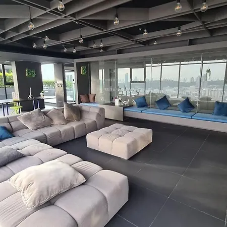 The Base Central Condominium - Best Location! * Pattaya