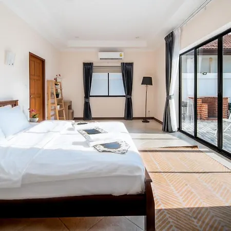 Villa Majestic มาเจสติก พูลวิลล่าส์ 46 Pattaya