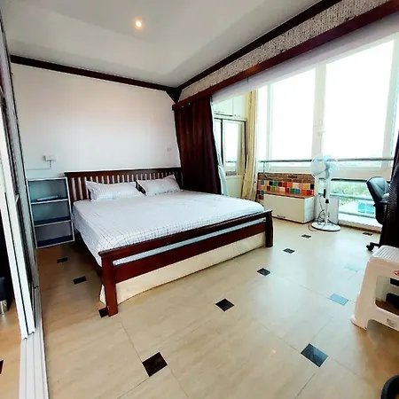 Apartment Plaza *