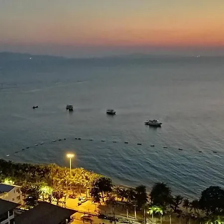 View Talay 5c Jomtien, Overlooking The Beach Apartment *
