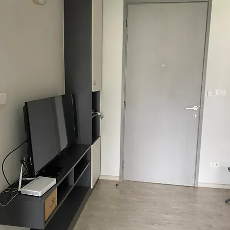 The Base 市中心海边近步行街和商场的一卧室公寓 *
