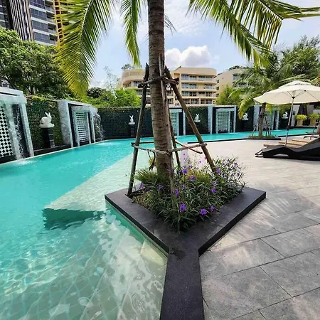 Arcadia Center Suites- Privacy Ultimate Luxury Living Apartment Pattaya