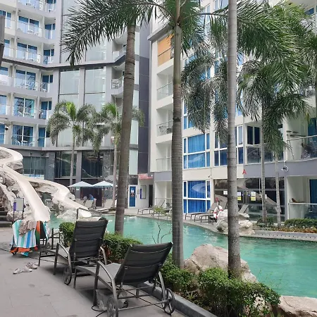 Apartment 2 Bedrooms Near Pattaya