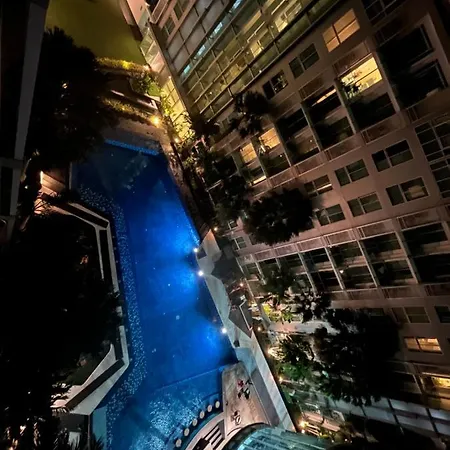 Center Residents Pool View * Pattaya