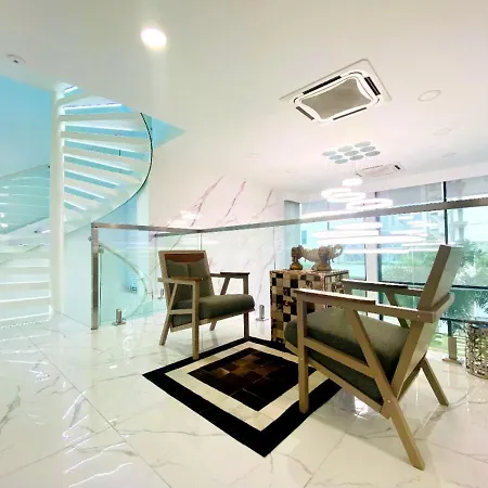 Villa Yz 162/265 芭提雅市中心棕榈泉泳池独栋别墅 Palm Spring Pattaya