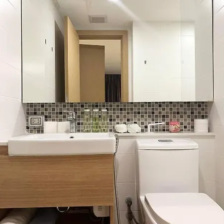 The Aurora 5* Pattaya