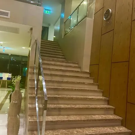 Hotel The Aurora
