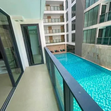 The Aurora Hotel Pattaya