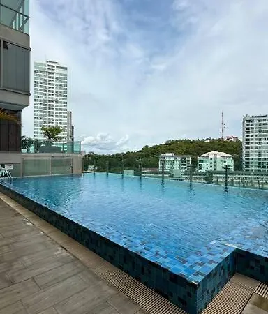 Cosy 1 Bedroom Pratamnak Area * Pattaya