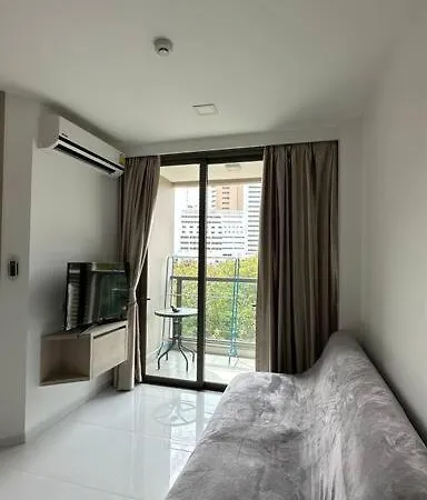 Cosy 1 Bedroom Pratamnak Area Apartment Pattaya