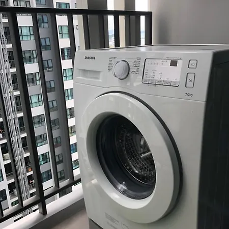 City Center The Base Sea View Apartment, Convenient Life Traffic 3*