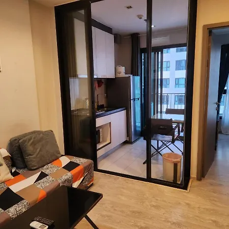 City Center The Base Sea View Apartment, Convenient Life Traffic Aparthotel