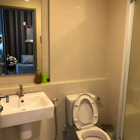 City Center The Base Sea View Apartment, Convenient Life Traffic Aparthotel 3*