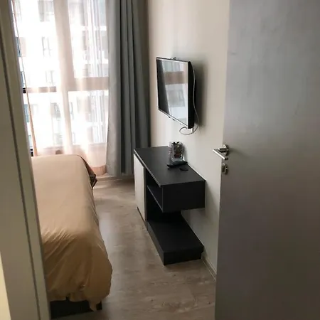 City Center The Base Sea View Apartment, Convenient Life Traffic 3* Pattaya