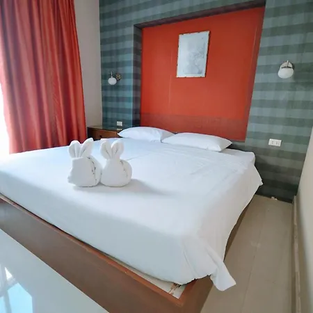 Moccara 10b/r With Private Pool. * Pattaya