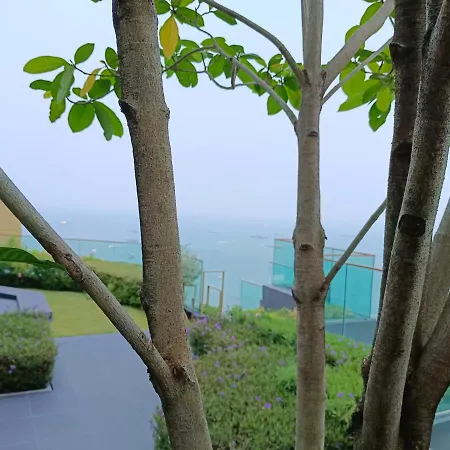 Edge Lux