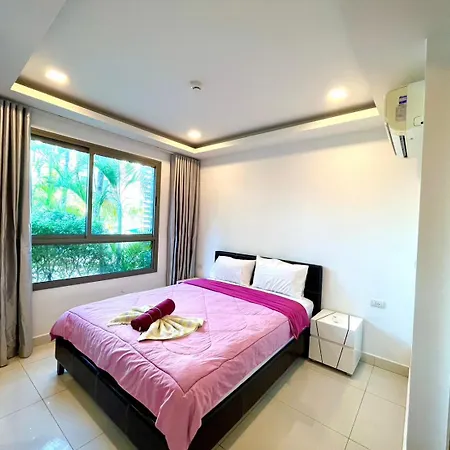 Apartment Arcadia Beach 2bedroom Pattaya