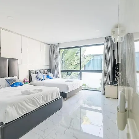 Villa Palm Springs Private Party Pool Close To Walking Street! Pattaya