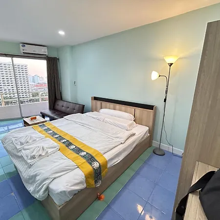 Mina View 10 Apartment Pattaya