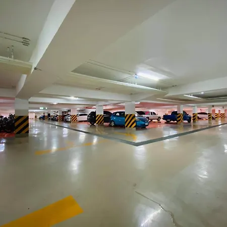 Arcadia Continental In Jomtien * Pattaya