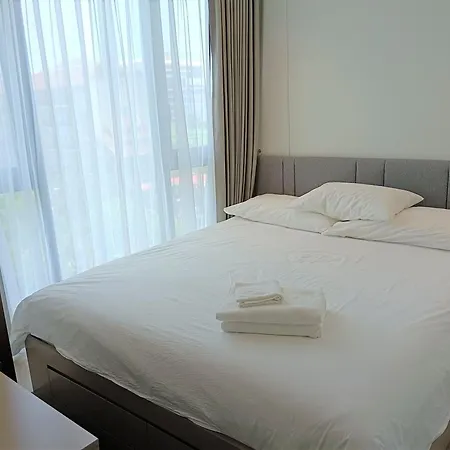 Edge Lux Apartment Pattaya