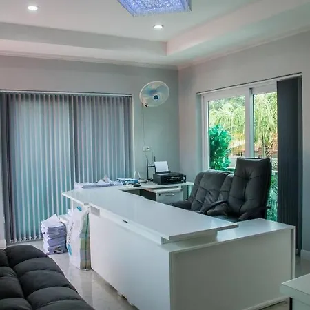 Pool Villa Pattaya