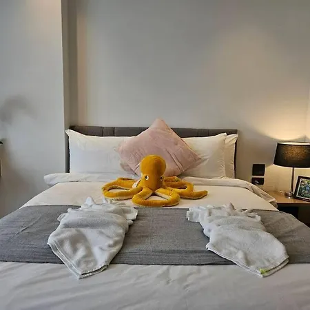 Apartment Edge 345 Seaview *