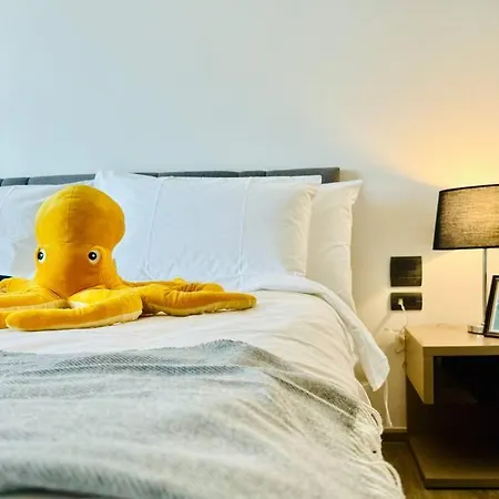Edge 345 Seaview Apartment Pattaya