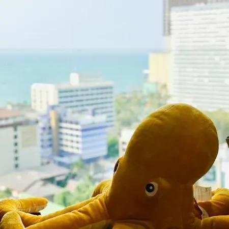 Edge 345 Seaview Apartment Pattaya