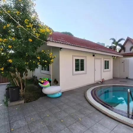 Villa Beachfront Golf Pool Private Courtyard