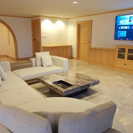 Spacious Seaview 3br Apartment:direct Access * Pattaya