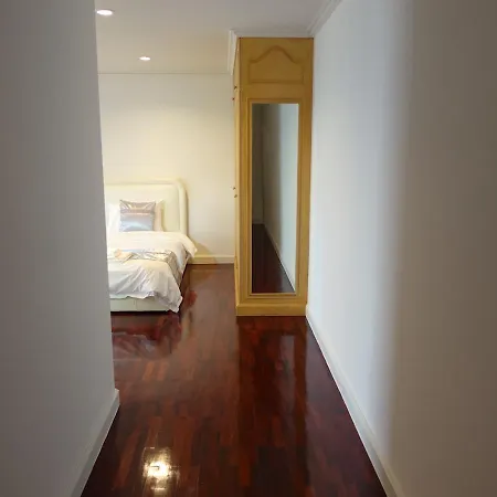 Spacious Seaview 3br Apartment:direct Access Apartment Pattaya