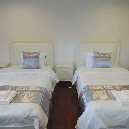 Spacious Seaview 3br Apartment:direct Access Pattaya