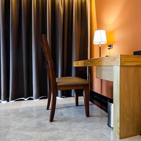 Balihai Bay 4*