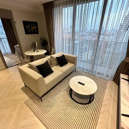Andromeda By Daranee Service Property * Pattaya