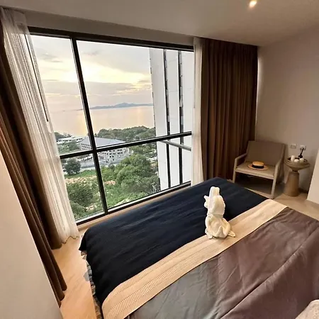 Andromeda By Daranee Service Property * Pattaya
