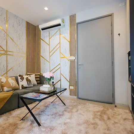 Modern Luxury Zen Just Steps To The Apartment Pattaya