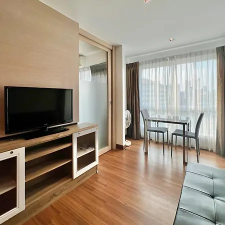 The Winner- 608 - Lovely Near The Sea On Praatumnak Hill Apartment *