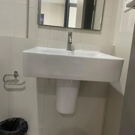 Apartment 网红酒店公寓/贝斯公寓/24小时保安/海景公寓 Pattaya