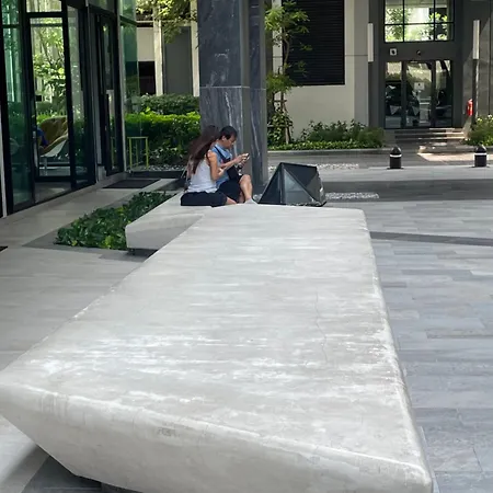 Apartment 网红酒店公寓/贝斯公寓/24小时保安/海景公寓 Pattaya