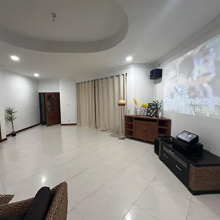 Beachfront Golf Pool Private Courtyard Villa