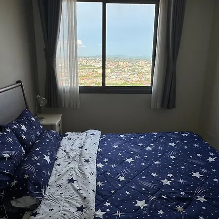 Old Driver芭提雅步行街高层侧海景宽敞一室公寓宁静花园现代泳池 Apartment