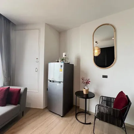 Apartment Downtown Chic High Floor& Seaview #en60329 Pattaya